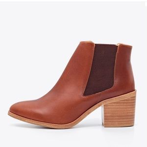 Nisolo Chelsea heeled boots.